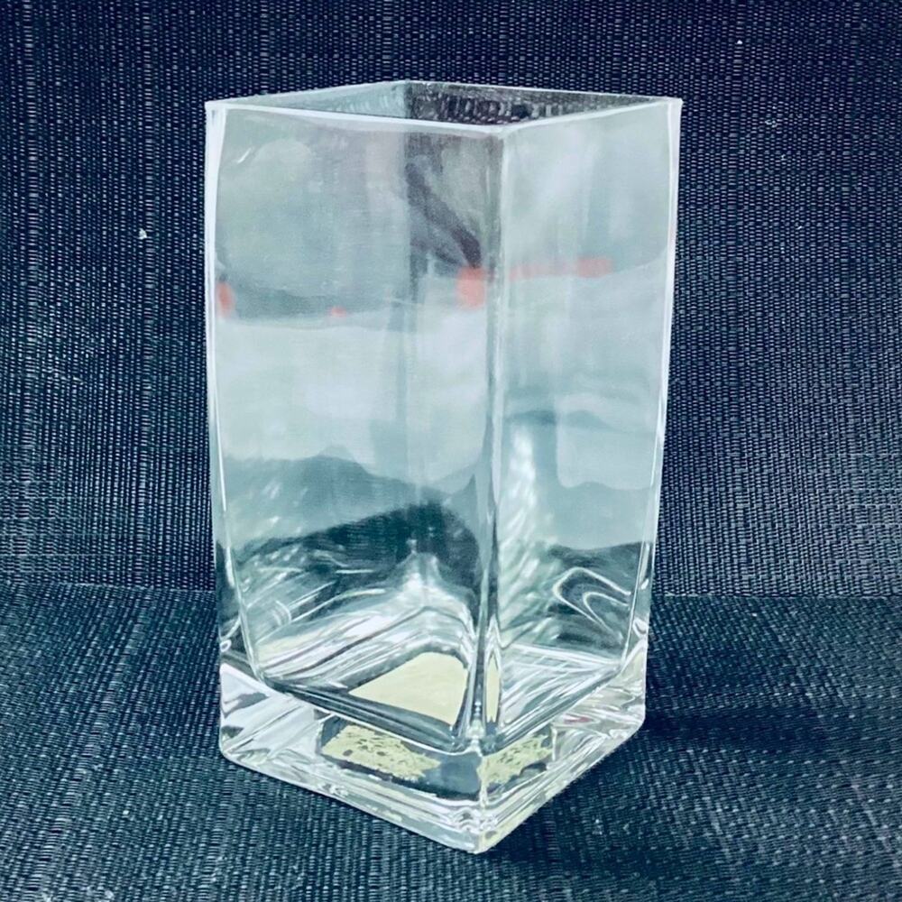 Libbey Medium Square Vase